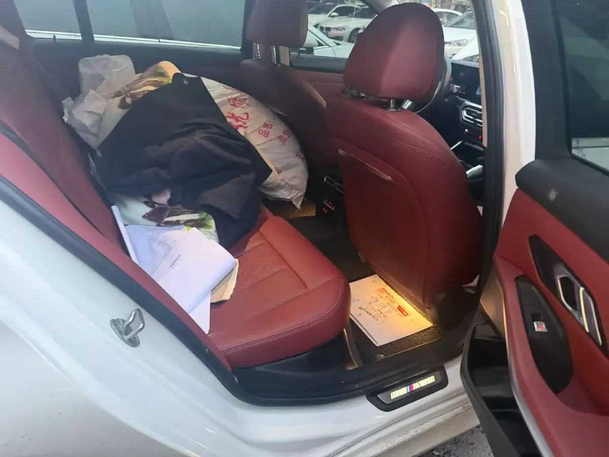 2023 BMW 3 Series 2.0T 156HP L4 8AT,autocango,china used car exporter,china ev exporter,chinese used car exporter,chinese used ev exporter