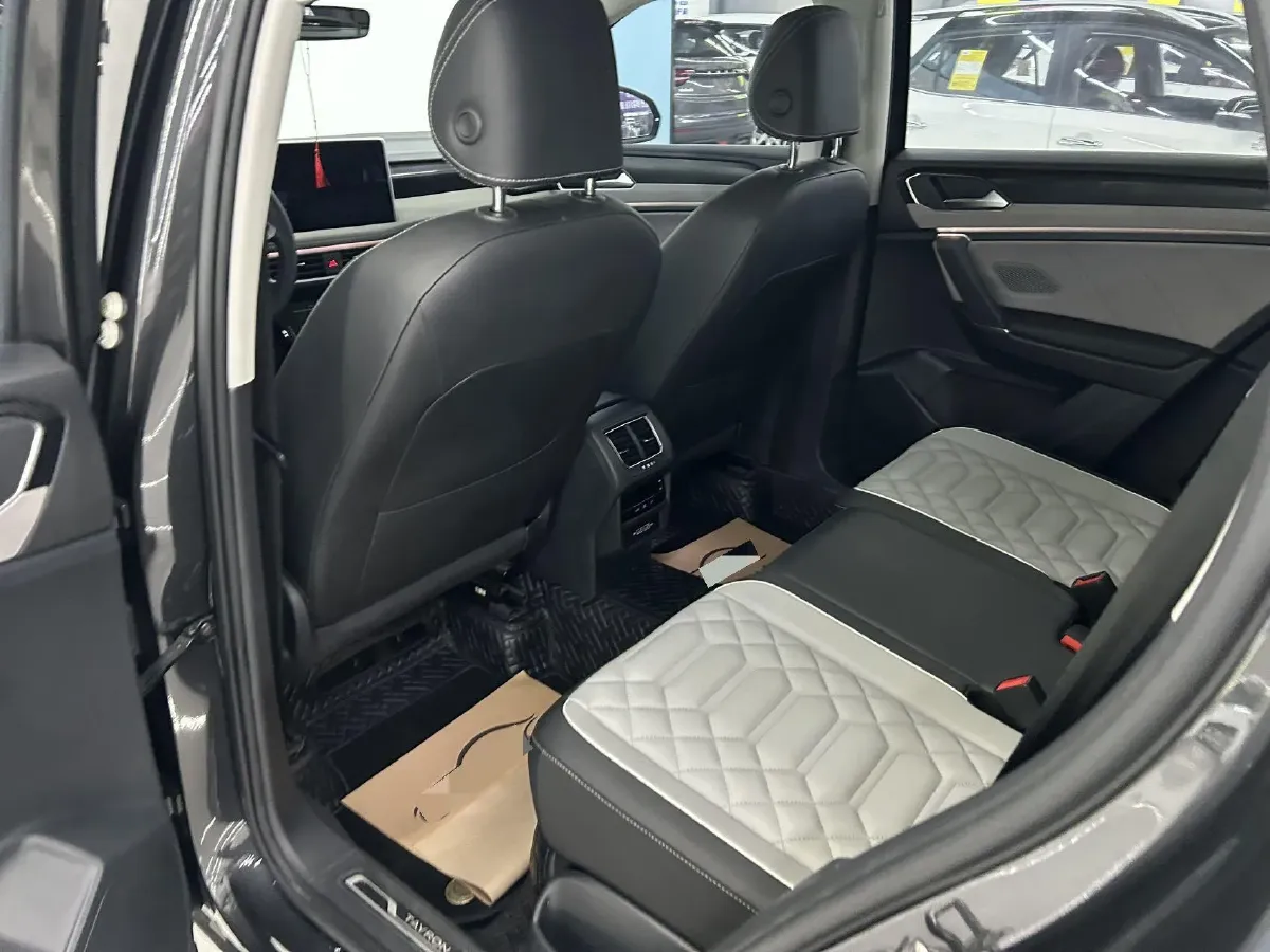 2022 Volkswagen Tayron 1.4T 150HP L4 7DCT,autocango,china used car exporter,china ev exporter,chinese used car exporter,chinese used ev exporter