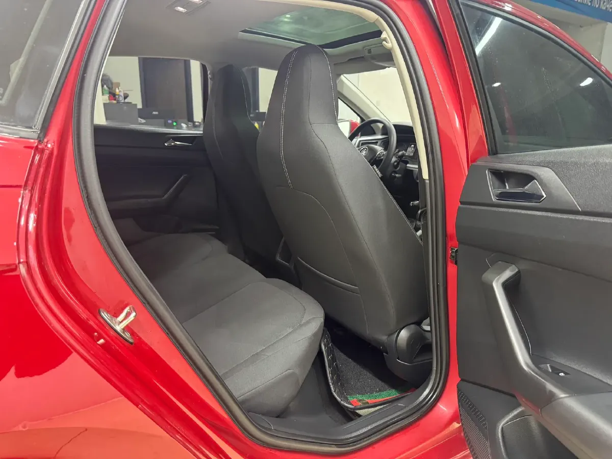 2021 Bestune T55 1.5T 169HP L4 7DCT,autocango,china used car exporter,china ev exporter,chinese used car exporter,chinese used ev exporter