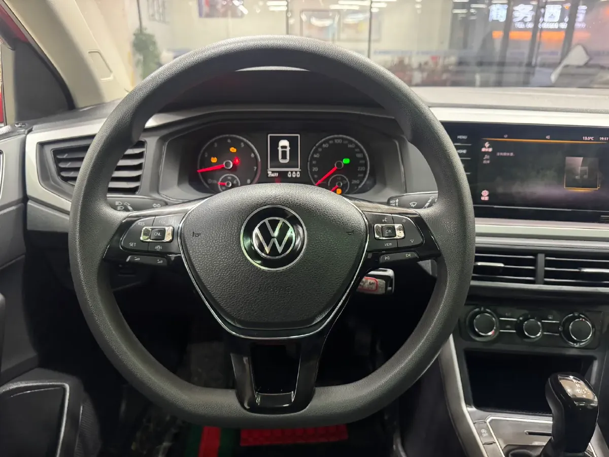 2021 Bestune T55 1.5T 169HP L4 7DCT,autocango,china used car exporter,china ev exporter,chinese used car exporter,chinese used ev exporter