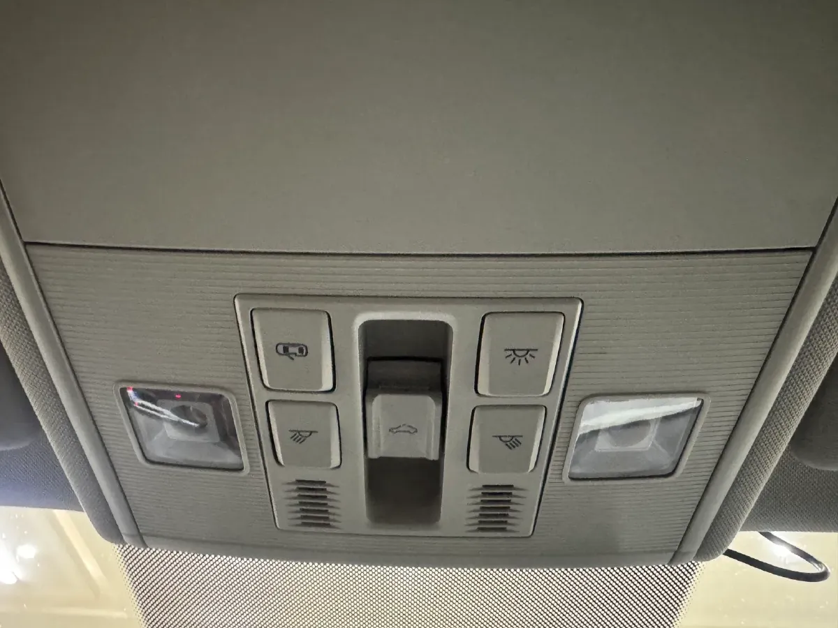 2021 Bestune T55 1.5T 169HP L4 7DCT,autocango,china used car exporter,china ev exporter,chinese used car exporter,chinese used ev exporter