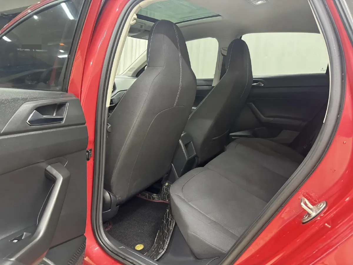 2021 Bestune T55 1.5T 169HP L4 7DCT,autocango,china used car exporter,china ev exporter,chinese used car exporter,chinese used ev exporter