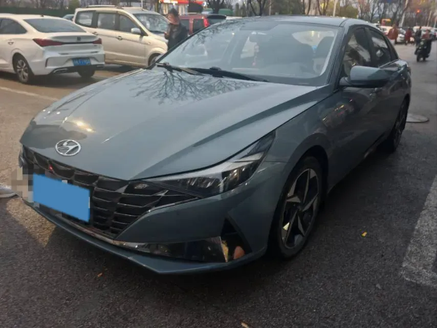 2021 Hyundai Elantra 1.5L 115HP L4 CVT,autocango,china used car exporter,china ev exporter,chinese used car exporter,chinese used ev exporter