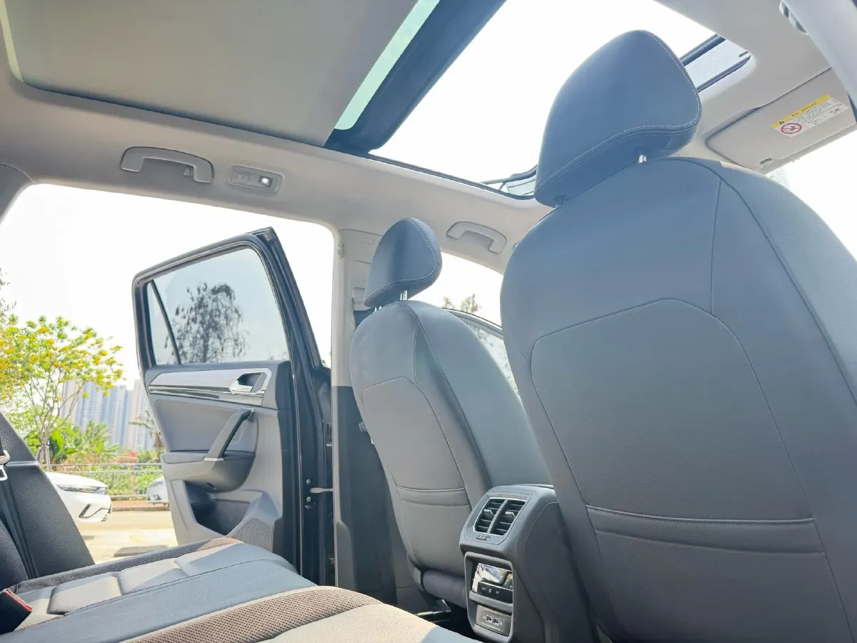 2020 Volkswagen Tayron 1.4T 150HP L4 7DCT,autocango,china used car exporter,china ev exporter,chinese used car exporter,chinese used ev exporter