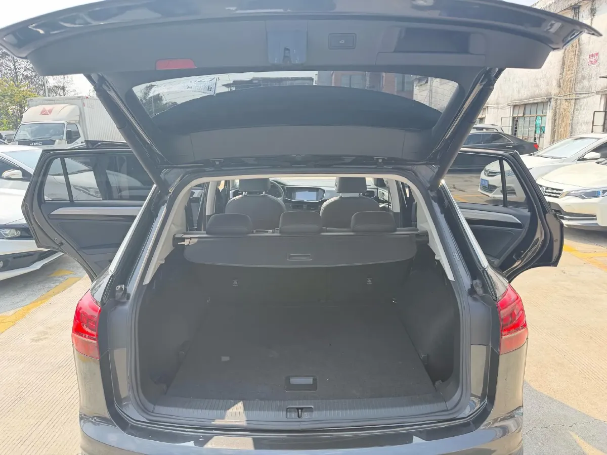 2020 Volkswagen Tayron 1.4T 150HP L4 7DCT,autocango,china used car exporter,china ev exporter,chinese used car exporter,chinese used ev exporter