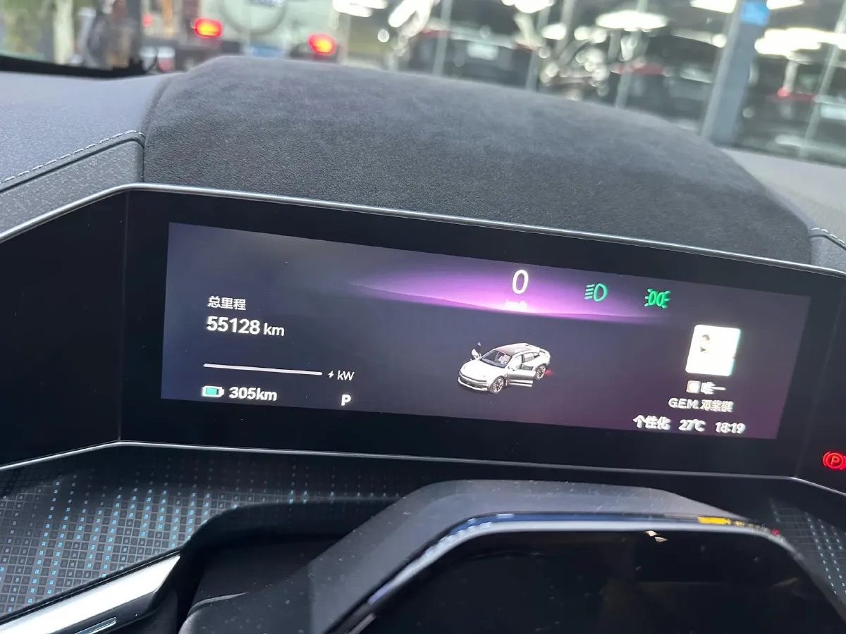 2022 Zeekr 001 BEV 86KWH,autocango,china used car exporter,china ev exporter,chinese used car exporter,chinese used ev exporter