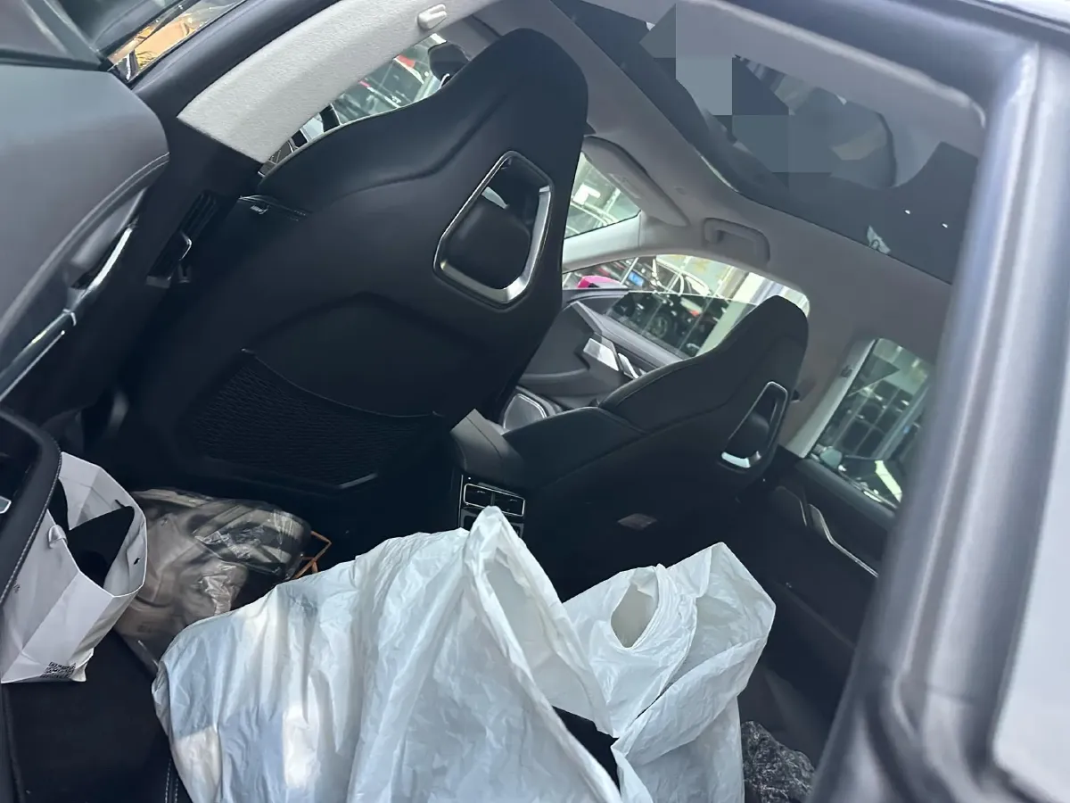 2022 Zeekr 001 BEV 86KWH,autocango,china used car exporter,china ev exporter,chinese used car exporter,chinese used ev exporter