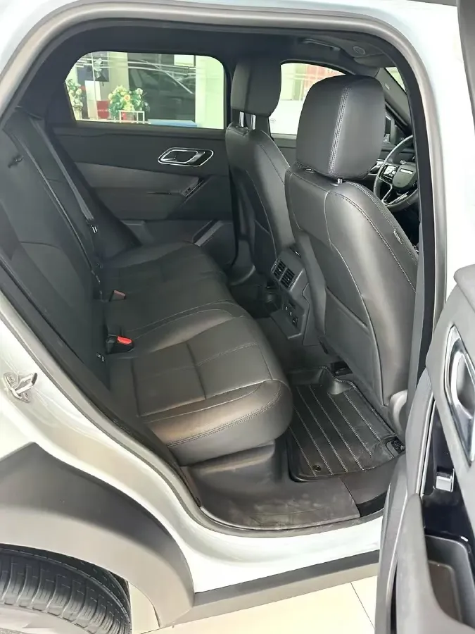 2024 Land Rover Range Rover Velar 2.0T 250HP L4 8AT,autocango,china used car exporter,china ev exporter,chinese used car exporter,chinese used ev exporter