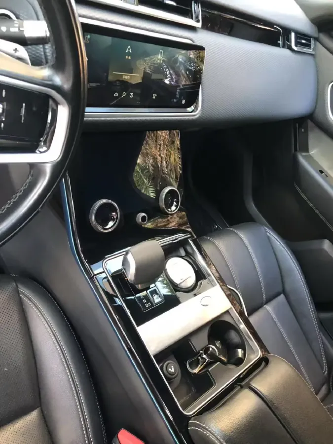 2021 Land Rover Range Rover Velar 2.0T 250HP L4 8AT,autocango,china used car exporter,china ev exporter,chinese used car exporter,chinese used ev exporter