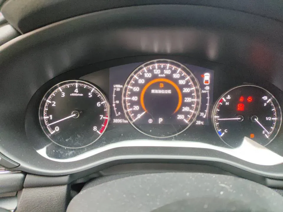 2020 Mazda 3 Axela 2.0L 158HP L4 6AT,autocango,china used car exporter,china ev exporter,chinese used car exporter,chinese used ev exporter