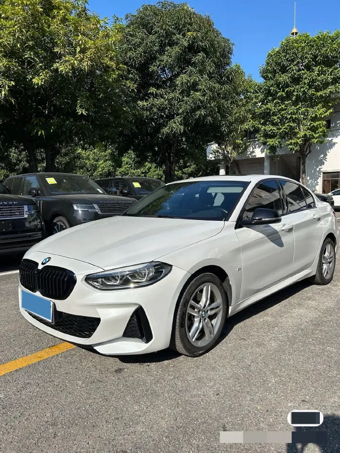 2020 BMW 1 Series 1.5T 140HP L3 7DCT,autocango,china used car exporter,china ev exporter,chinese used car exporter,chinese used ev exporter