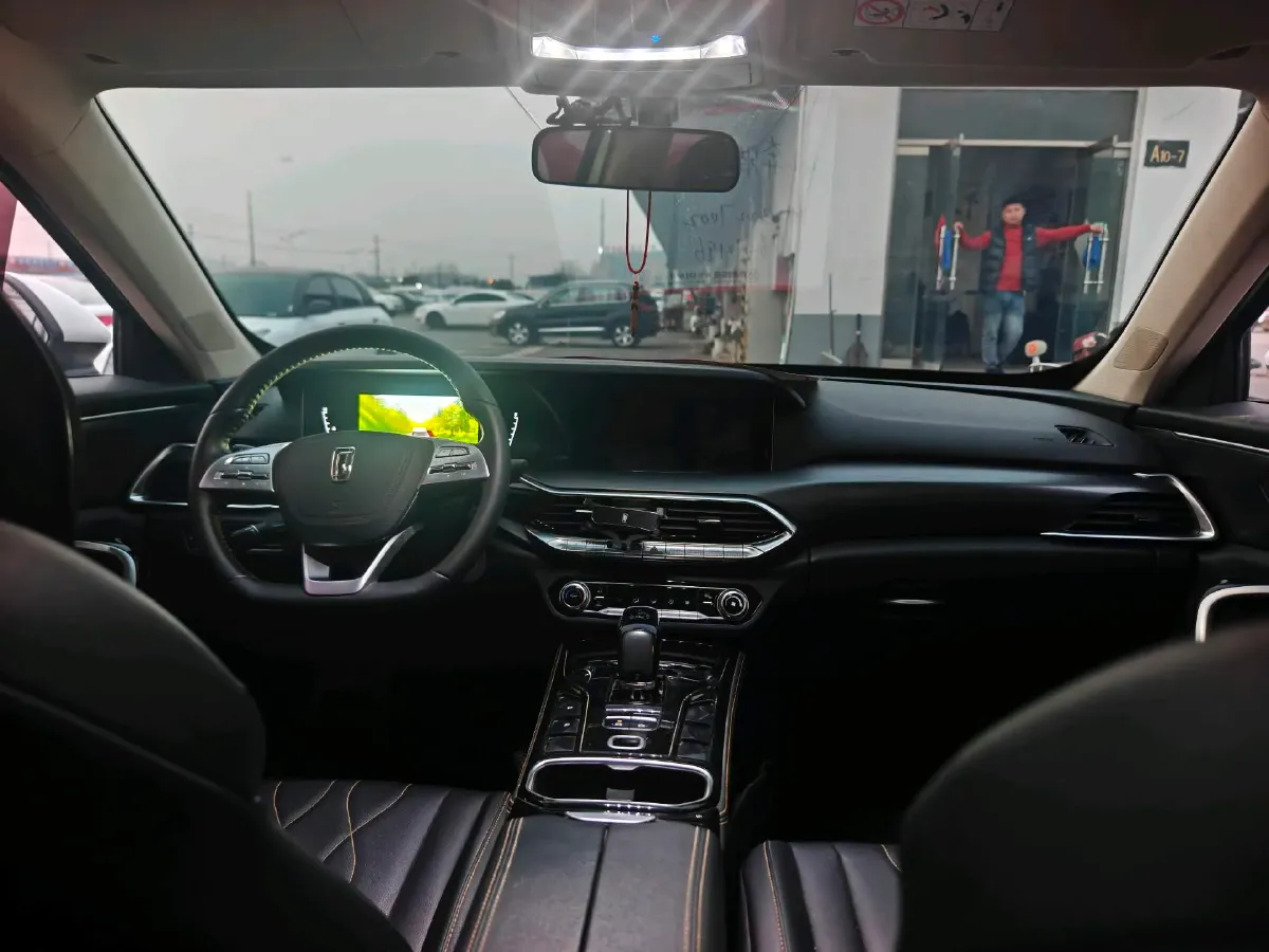 2021 Bestune T77 1.5T 169HP L4 7DCT,autocango,china used car exporter,china ev exporter,chinese used car exporter,chinese used ev exporter