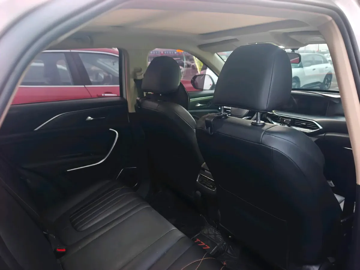 2021 Bestune T77 1.5T 169HP L4 7DCT,autocango,china used car exporter,china ev exporter,chinese used car exporter,chinese used ev exporter