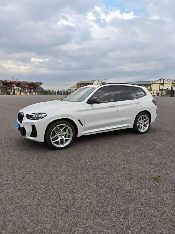2023 BMW X3 2.0T 245HP L4 8AT,autocango,china used car exporter,china ev exporter,chinese used car exporter,chinese used ev exporter