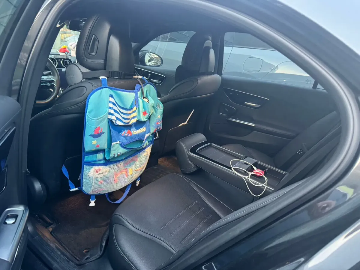 2023 Mercedes-Benz C Class 1.5T 170HP L4 9AT,autocango,china used car exporter,china ev exporter,chinese used car exporter,chinese used ev exporter