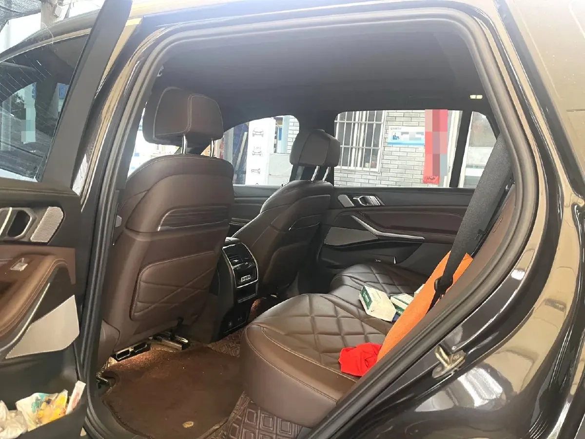 2022 BMW X5 3.0T 333HP L6 8AT,autocango,china used car exporter,china ev exporter,chinese used car exporter,chinese used ev exporter