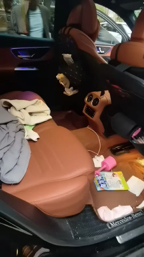 2025 Mercedes-Benz GLC Class 2.0T 204HP L4 9AT,autocango,china used car exporter,china ev exporter,chinese used car exporter,chinese used ev exporter