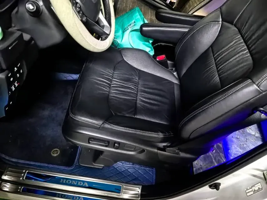 2022 Honda Odyssey 2.0L 146HP L4 E-CVT Hybrid,autocango,china used car exporter,china ev exporter,chinese used car exporter,chinese used ev exporter