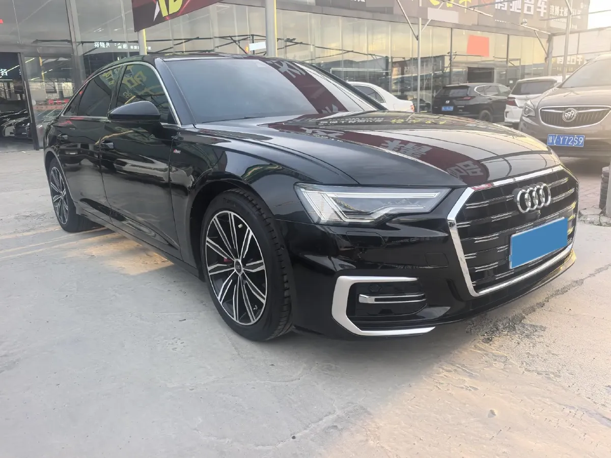2023 Audi A6L 2.0T 245HP L4 7DCT,autocango,china used car exporter,china ev exporter,chinese used car exporter,chinese used ev exporter