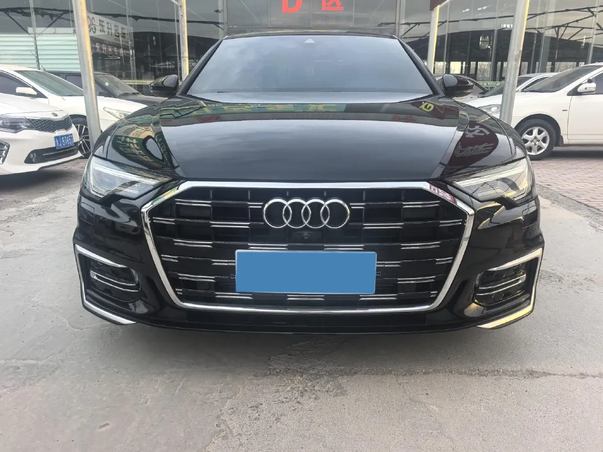 2023 Audi A6L 2.0T 245HP L4 7DCT,autocango,china used car exporter,china ev exporter,chinese used car exporter,chinese used ev exporter