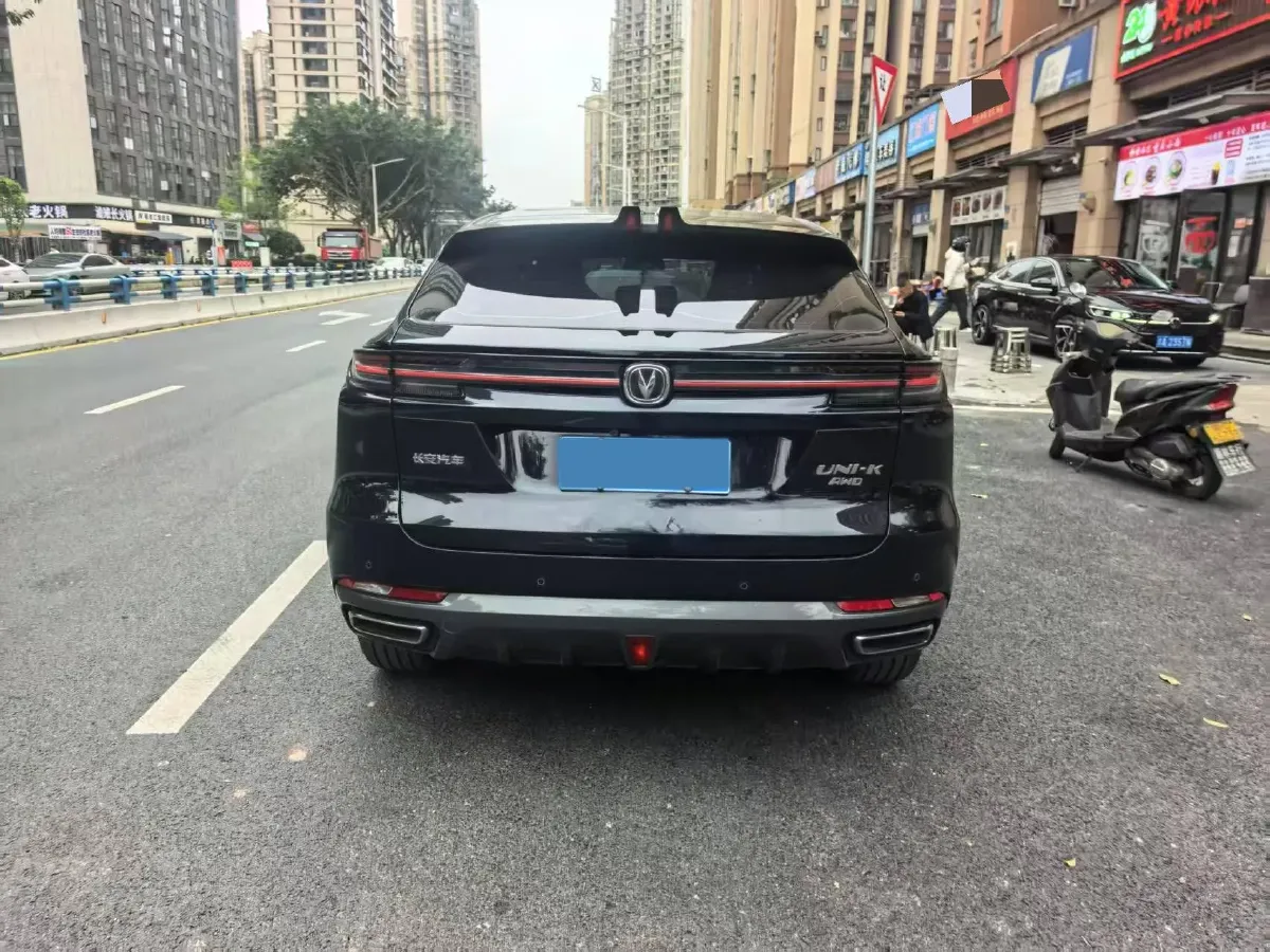 2021 ChangAn UNI-K 2.0T 233HP L4 8AT,autocango,china used car exporter,china ev exporter,chinese used car exporter,chinese used ev exporter