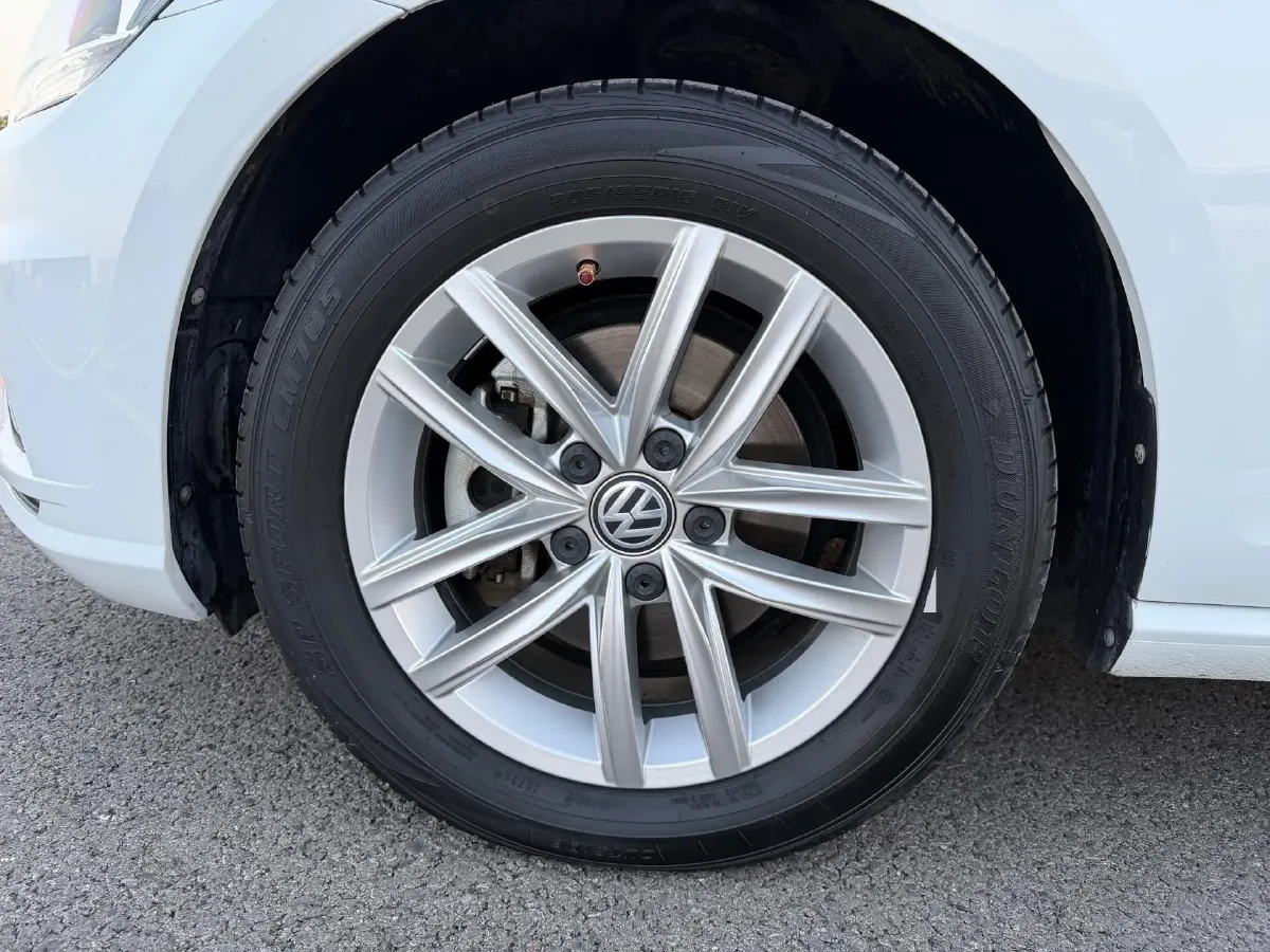 2018 Volkswagen Golf 1.6L 110HP L4 6AT,autocango,china used car exporter,china ev exporter,chinese used car exporter,chinese used ev exporter