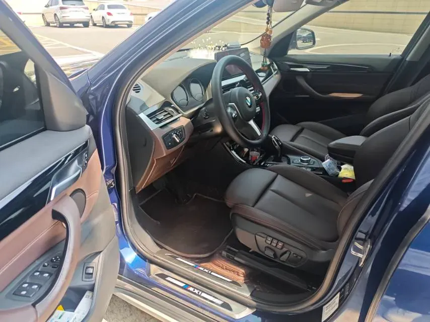 2020 BMW X1 1.5T 140HP L3 7DCT,autocango,china used car exporter,china ev exporter,chinese used car exporter,chinese used ev exporter