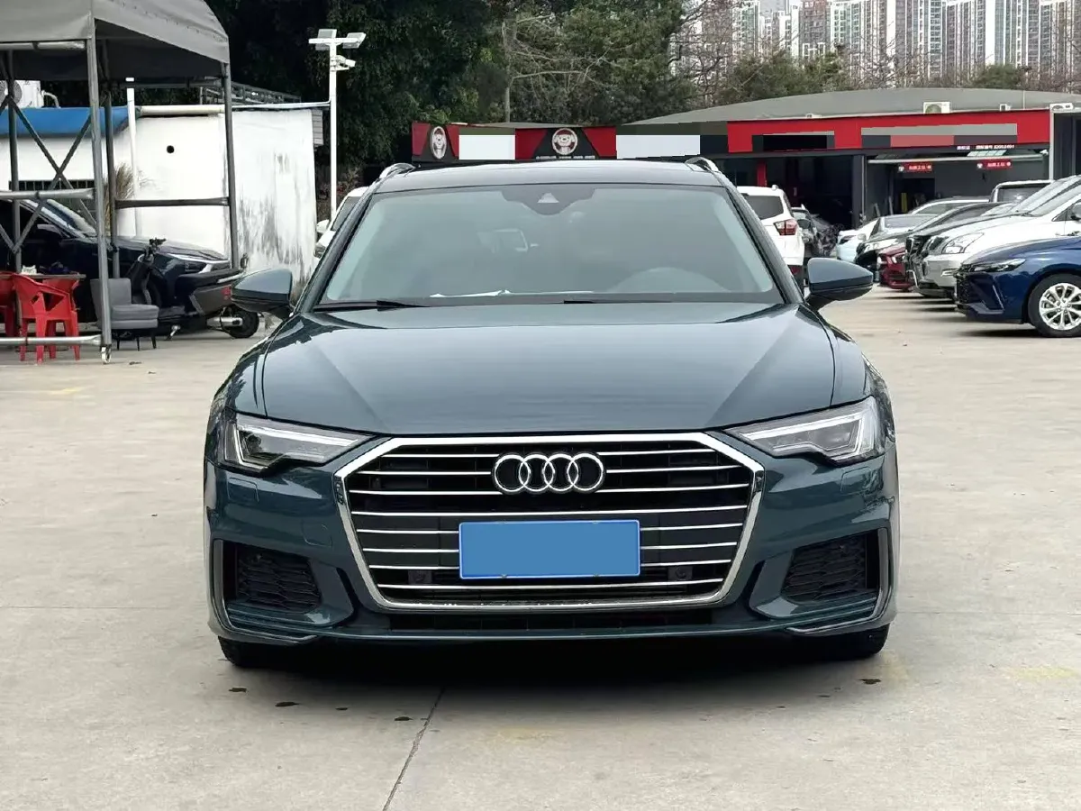 2021 Audi A6 2.0T 190HP L4 7DCT,autocango,china used car exporter,china ev exporter,chinese used car exporter,chinese used ev exporter