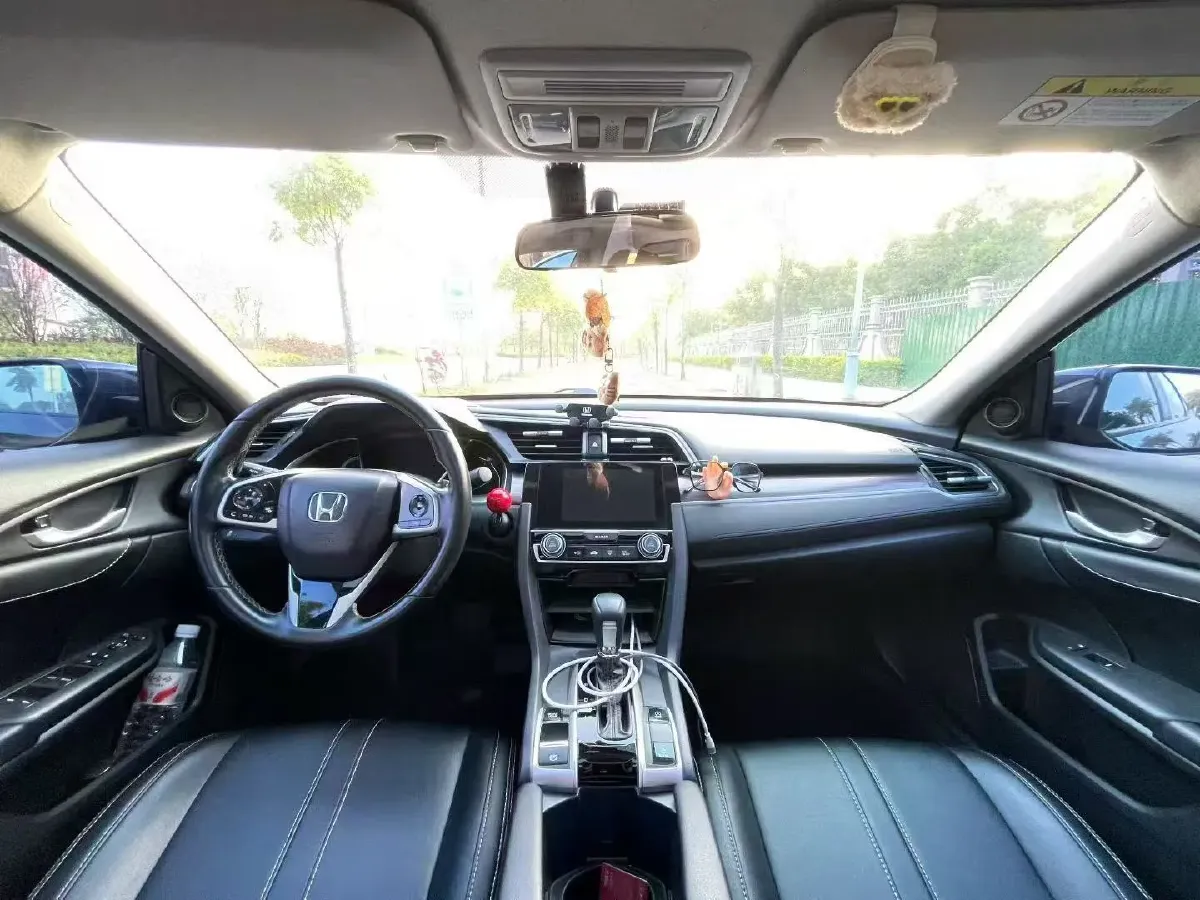 2019 Honda Civic 1.5T 177HP L4 CVT,autocango,china used car exporter,china ev exporter,chinese used car exporter,chinese used ev exporter