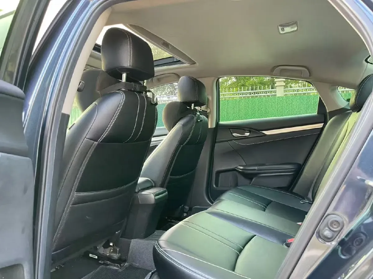 2019 Honda Civic 1.5T 177HP L4 CVT,autocango,china used car exporter,china ev exporter,chinese used car exporter,chinese used ev exporter