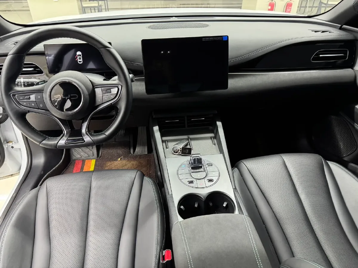 2025 BYD Seal06 1.5L 101HP L4 E-CVT PHEV 10.08KWH,autocango,china used car exporter,china ev exporter,chinese used car exporter,chinese used ev exporter