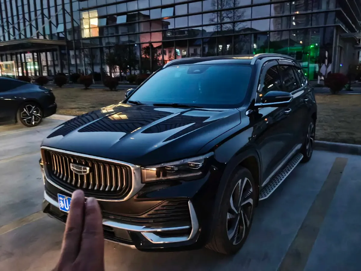 2021 Geely Monjaro 2.0T 218HP L4 7DCT,autocango,china used car exporter,china ev exporter,chinese used car exporter,chinese used ev exporter