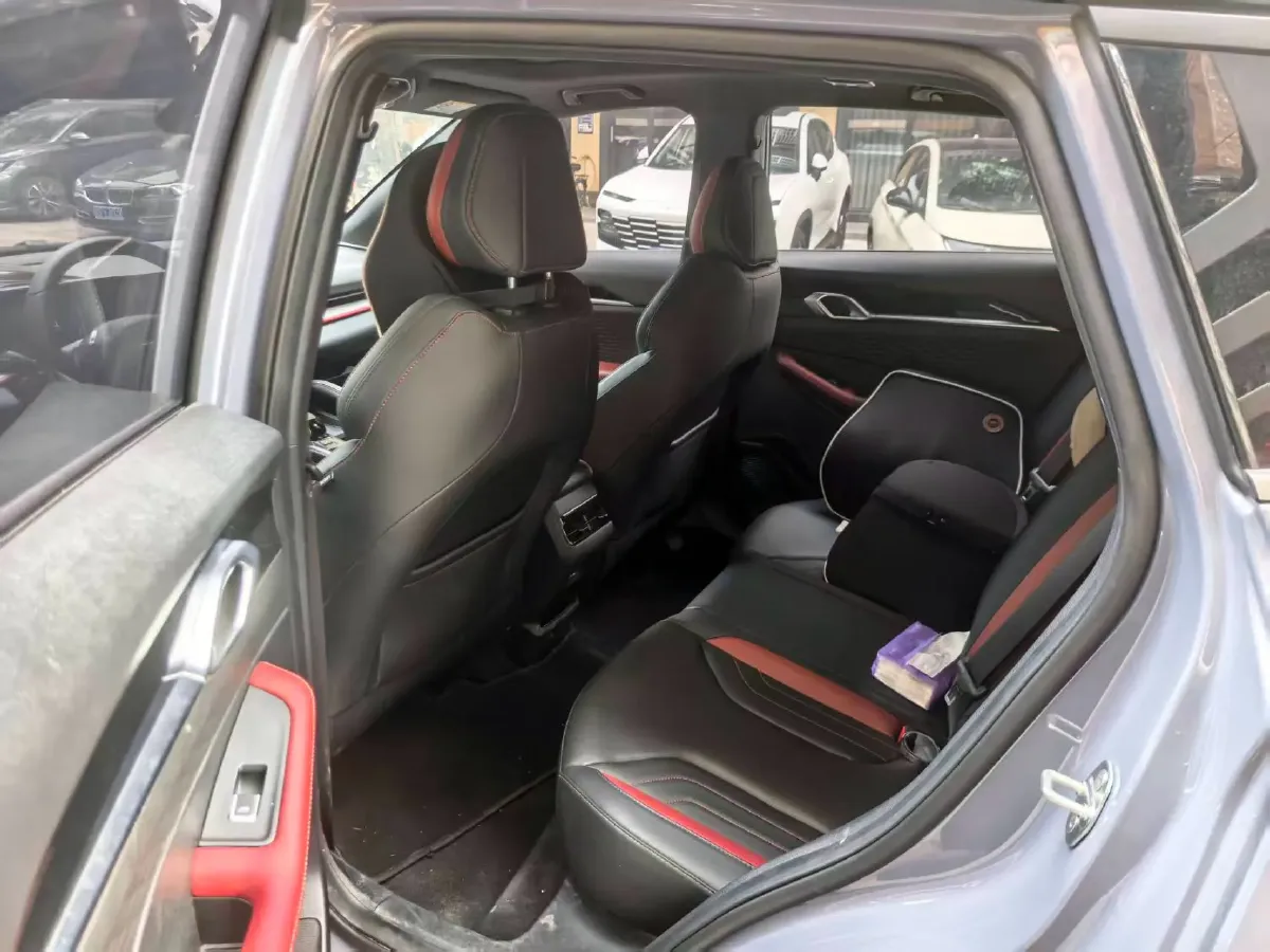 2022 Geely Coolray 1.5T 181HP L4 7DCT,autocango,china used car exporter,china ev exporter,chinese used car exporter,chinese used ev exporter