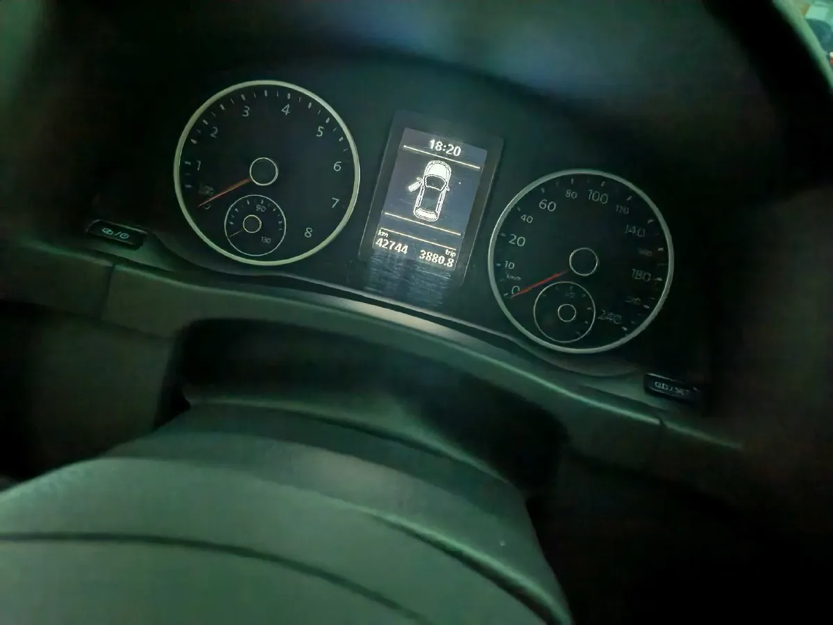 2016 Volkswagen Touran 1.4T 150HP L4 7DCT,autocango,china used car exporter,china ev exporter,chinese used car exporter,chinese used ev exporter