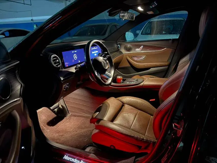 2021 Mercedes-Benz E Class 1.5T 184HP L4 9AT,autocango,china used car exporter,china ev exporter,chinese used car exporter,chinese used ev exporter