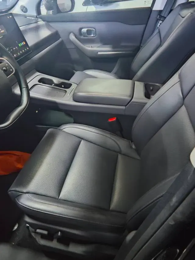 2024 Leapmotor C10 BEV 69.9KWH,autocango,china used car exporter,china ev exporter,chinese used car exporter,chinese used ev exporter