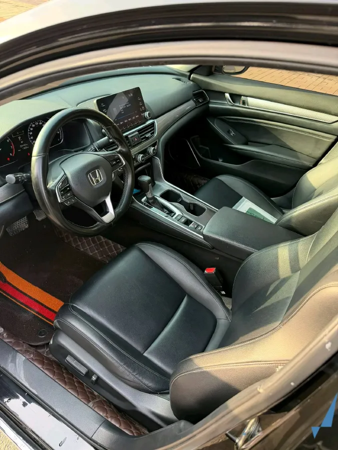 2021 Honda Accord 1.5T 194HP L4 CVT,autocango,china used car exporter,china ev exporter,chinese used car exporter,chinese used ev exporter