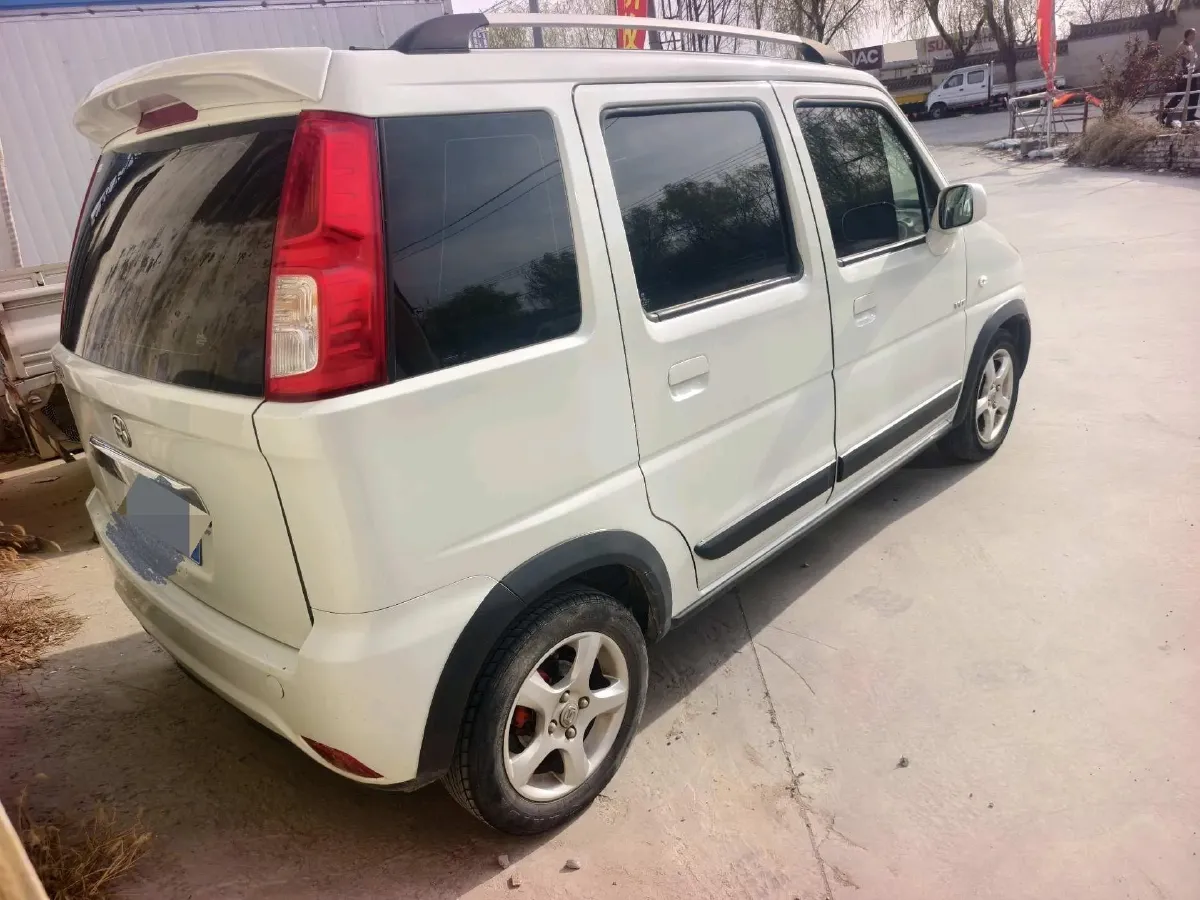 2020 BAIC ChangHe Wagon R X5 1.4L 97HP L4 5MT,autocango,china used car exporter,china ev exporter,chinese used car exporter,chinese used ev exporter