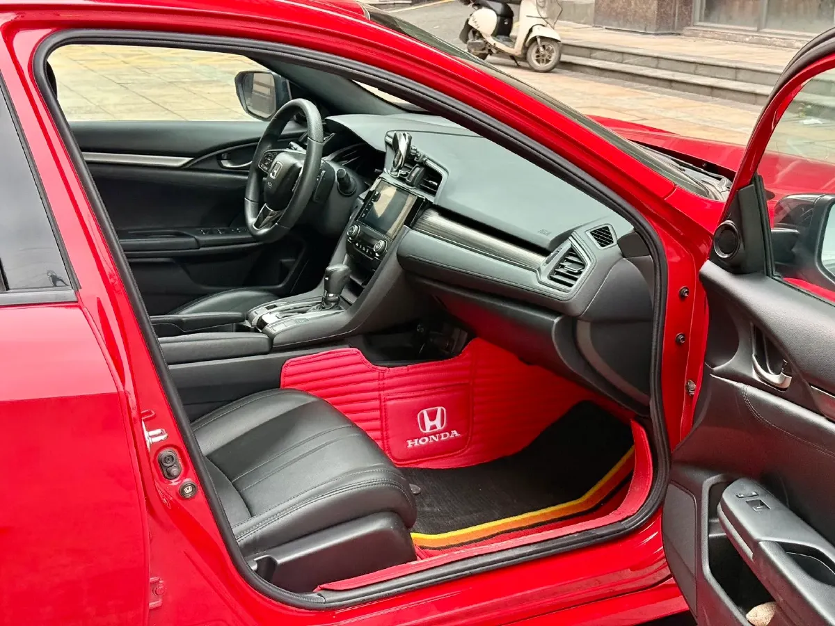 2021 Honda Civic 1.5T 177HP L4 CVT,autocango,china used car exporter,china ev exporter,chinese used car exporter,chinese used ev exporter