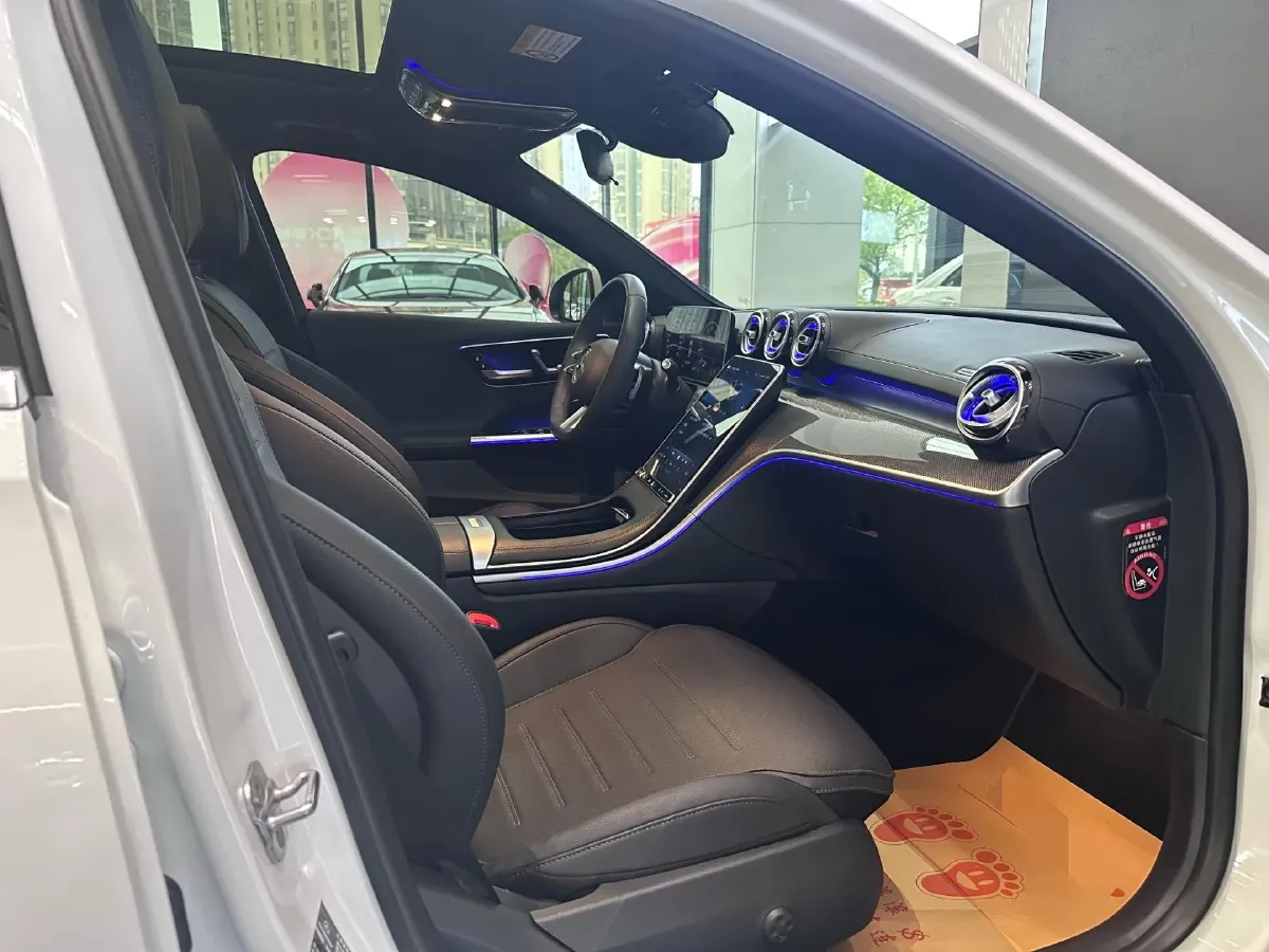 2024 Mercedes-Benz C Class 1.5T 204HP L4 9AT,autocango,china used car exporter,china ev exporter,chinese used car exporter,chinese used ev exporter