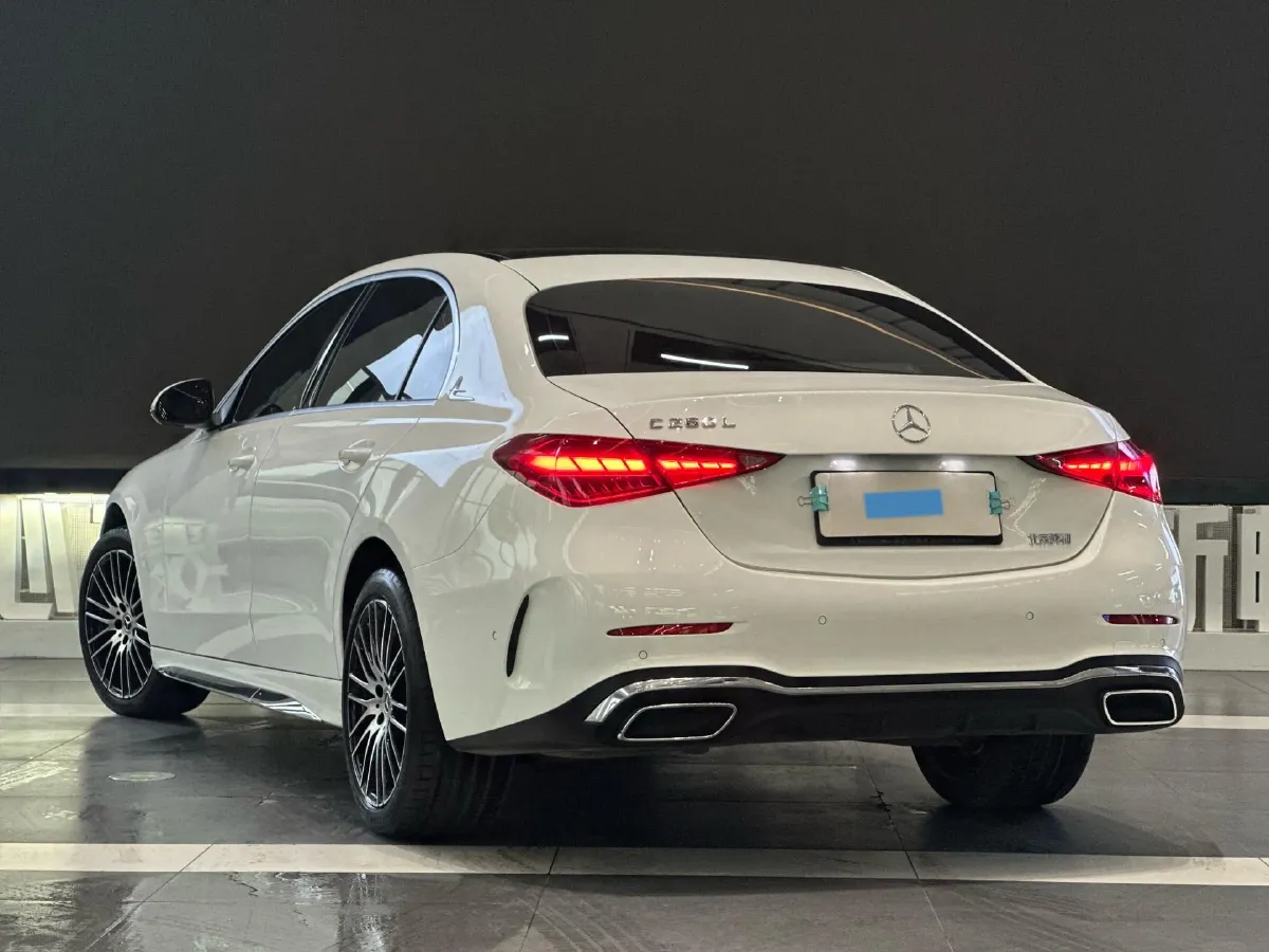 2024 Mercedes-Benz C Class 1.5T 204HP L4 9AT,autocango,china used car exporter,china ev exporter,chinese used car exporter,chinese used ev exporter