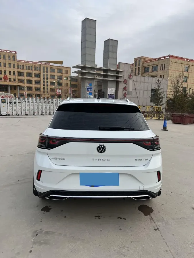 2024 Volkswagen T-Roc 1.5T 160HP L4 7DCT,autocango,china used car exporter,china ev exporter,chinese used car exporter,chinese used ev exporter