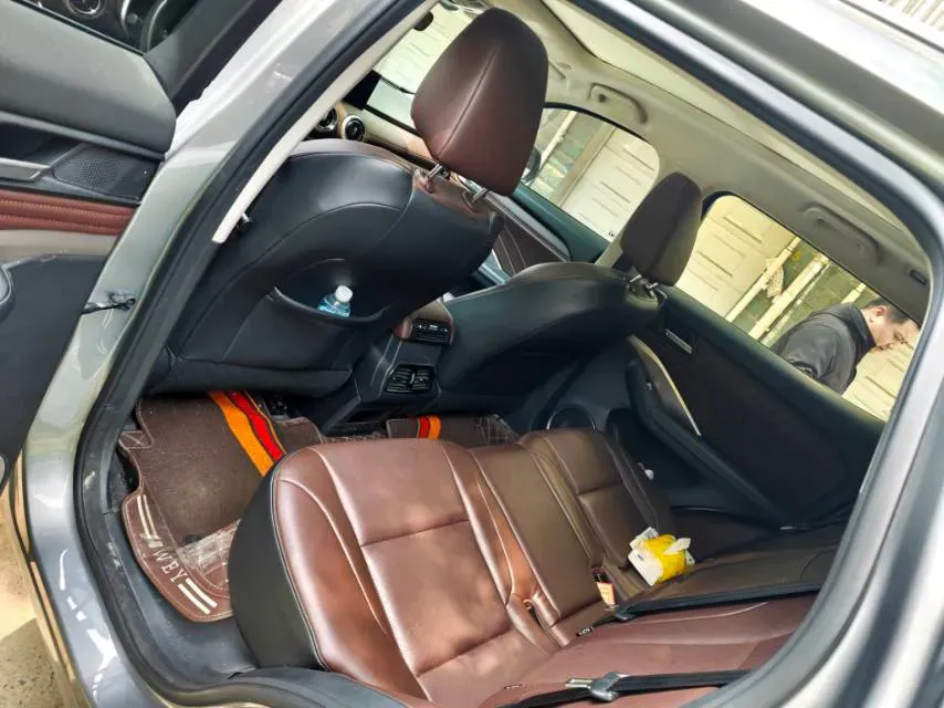 2020 WEY VV6 2.0T 227HP L4 7DCT,autocango,china used car exporter,china ev exporter,chinese used car exporter,chinese used ev exporter