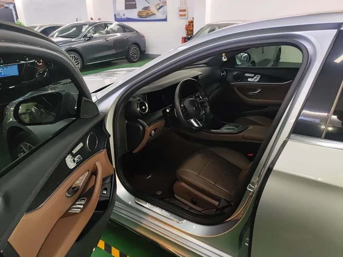 2021 Mercedes-Benz E Class 2.0T 258HP L4 9AT,autocango,china used car exporter,china ev exporter,chinese used car exporter,chinese used ev exporter