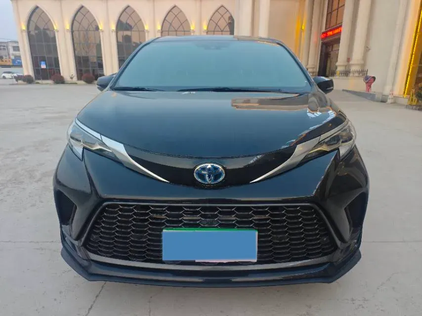 2023 Toyota Granvia 2.5L 189HP L4 E-CVT Hybrid,autocango,china used car exporter,china ev exporter,chinese used car exporter,chinese used ev exporter