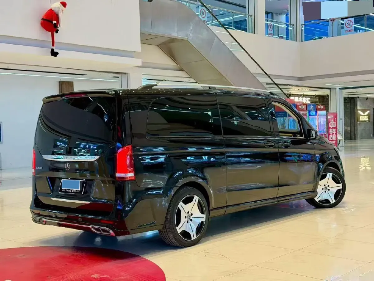 2021 Mercedes-Benz V Class 2.0T 211HP L4 9AT,autocango,china used car exporter,china ev exporter,chinese used car exporter,chinese used ev exporter