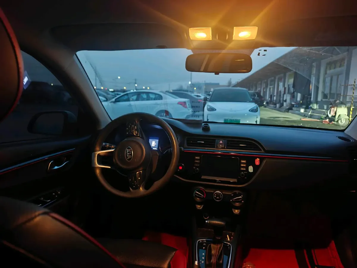 2019 ChangAn CS35 Plus 1.6L 128HP L4 6AT,autocango,china used car exporter,china ev exporter,chinese used car exporter,chinese used ev exporter