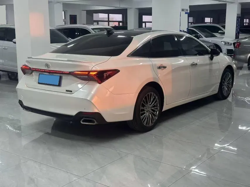 2019 Toyota Avalon 2.5L 209HP L4 8AT,autocango,china used car exporter,china ev exporter,chinese used car exporter,chinese used ev exporter