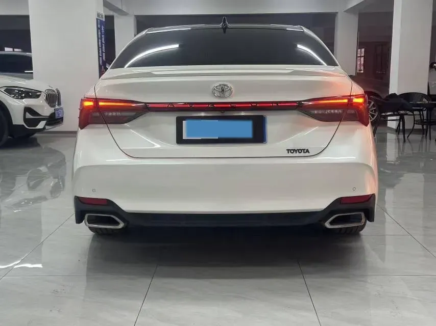 2019 Toyota Avalon 2.5L 209HP L4 8AT,autocango,china used car exporter,china ev exporter,chinese used car exporter,chinese used ev exporter