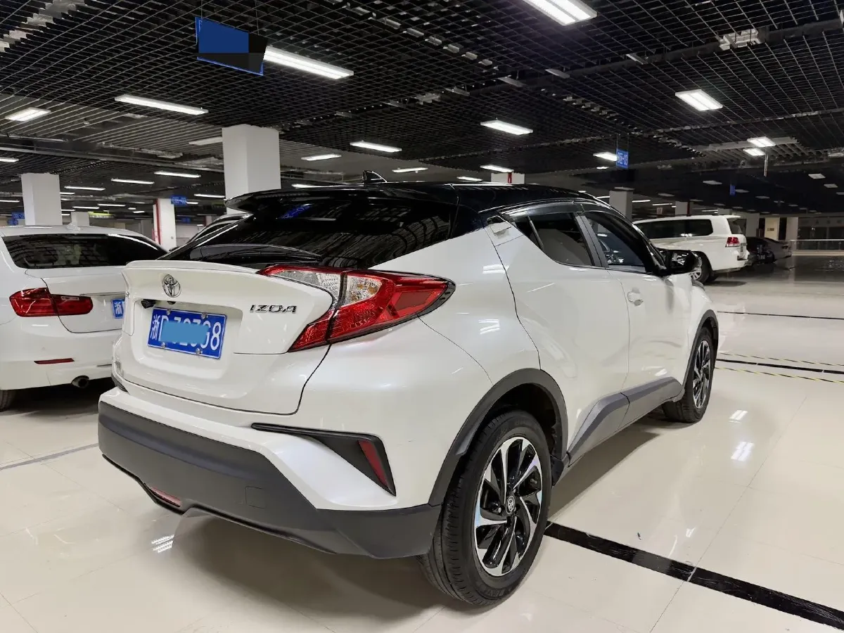 2018 Toyota Izoa 2.0L 171HP L4 CVT,autocango,china used car exporter,china ev exporter,chinese used car exporter,chinese used ev exporter